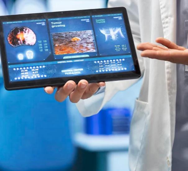 HealthTech UX/UI & Digital Marketing